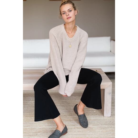 Emerson Fry Pull on Layering Cropped Flare Pant Black Small - Picture 2 of 8